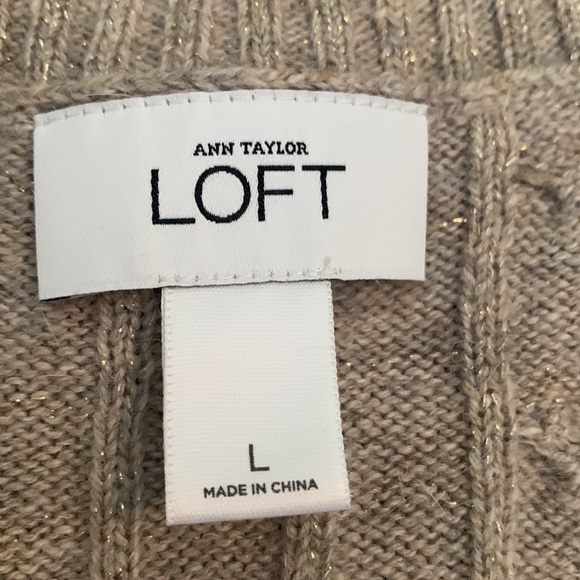 Loft long sleeve v-deck gold sweater, size L - Picture 5 of 6